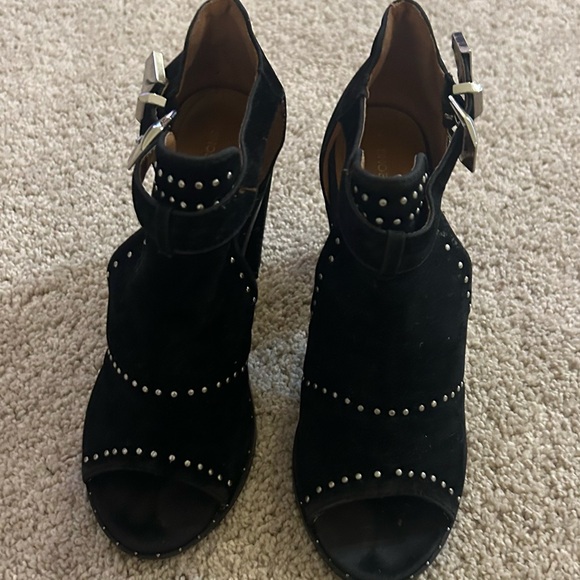 Shoe Republic LA Black Studded Heels - Picture 2 of 9